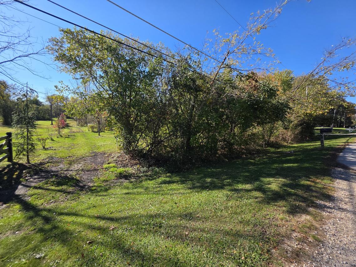 13307 W 21st St., Wadsworth, IL 60083
