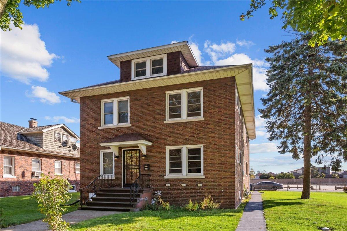 1323 Adams St., North Chicago, IL 60064