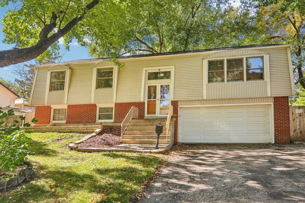4532 Black Partridge Ln., Lisle, IL 60532