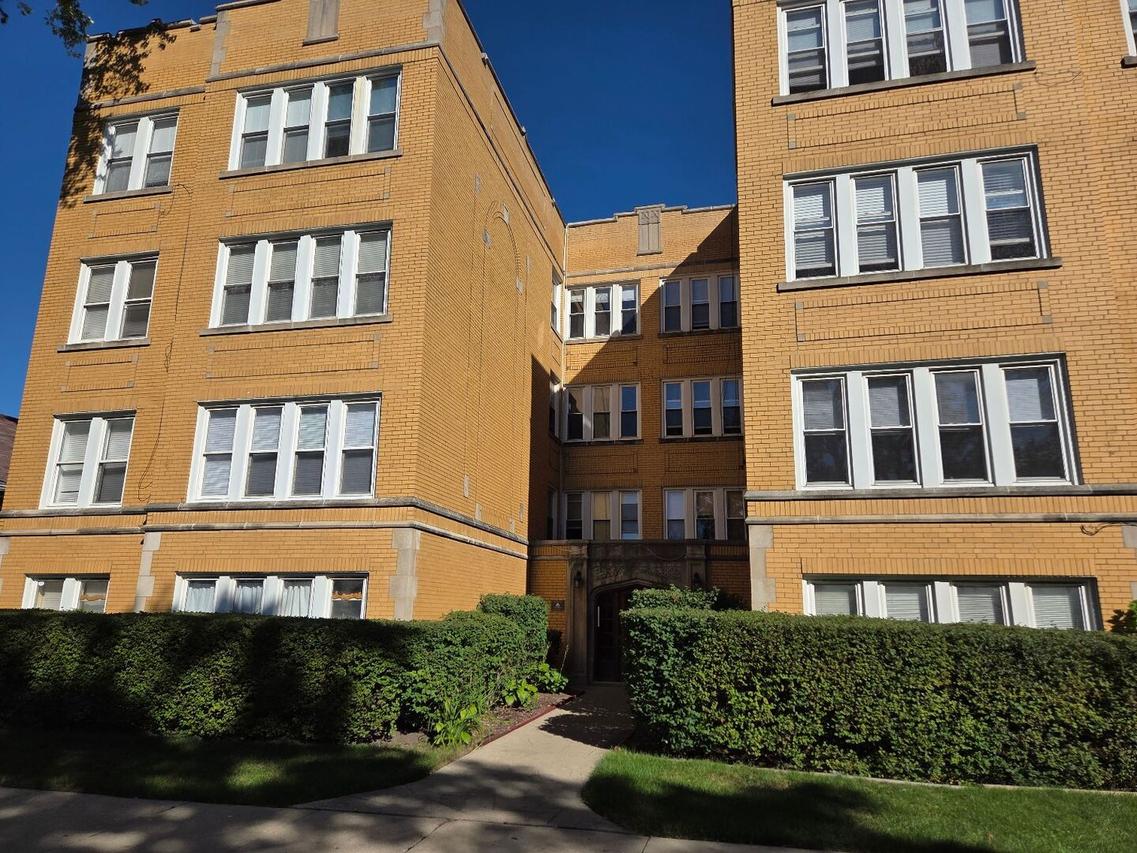 6309 N Albany Ave. #GB, Chicago, IL 60659