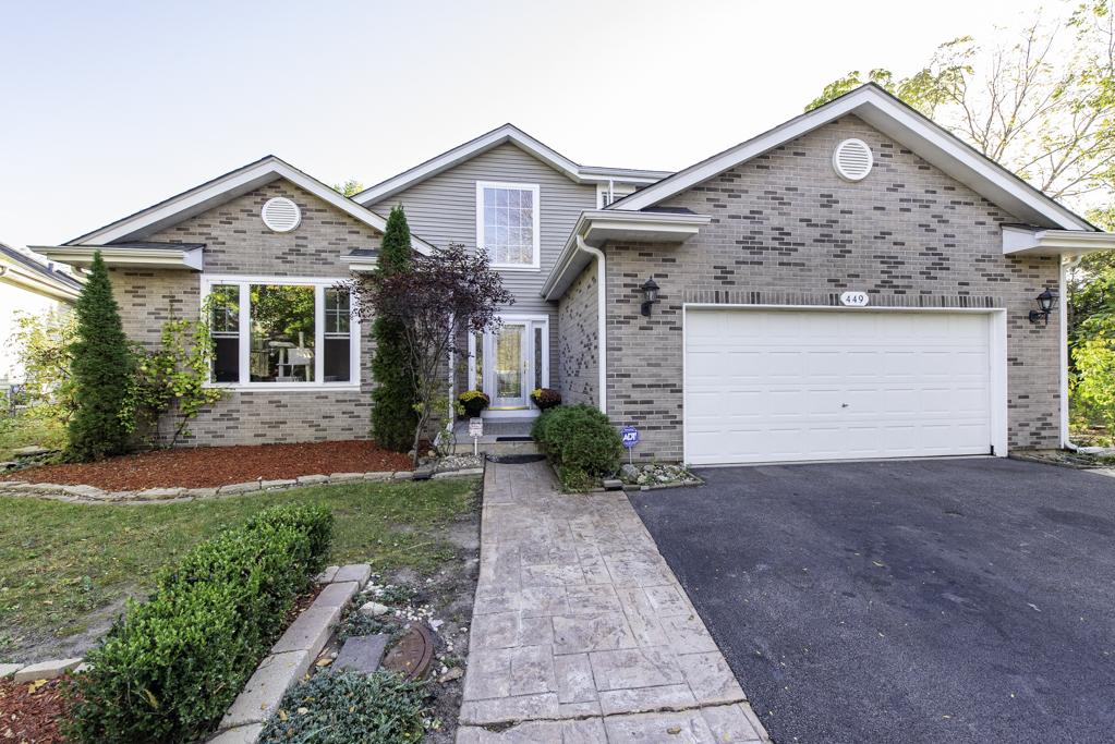 [Address Hidden by Seller], Lindenhurst, IL 60046