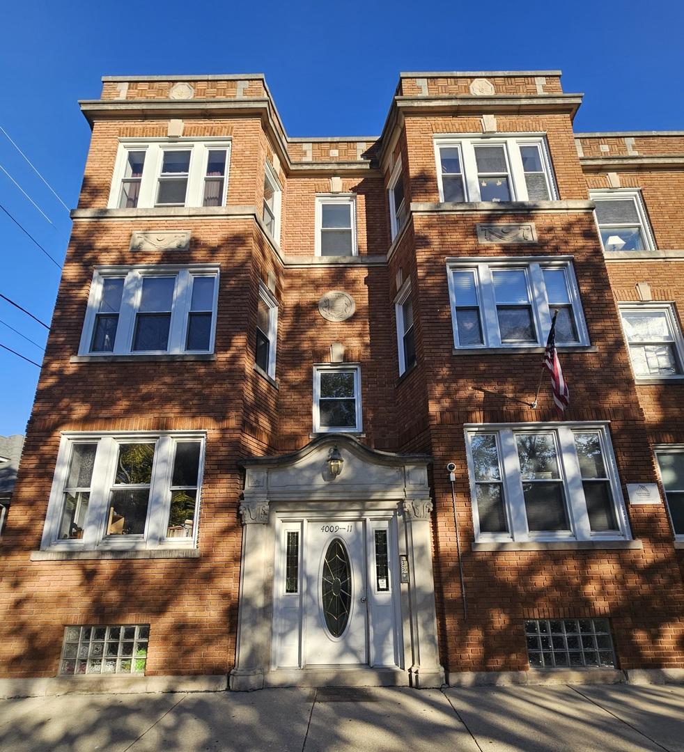4011 N Leamington Ave. #1, Chicago, IL 60641