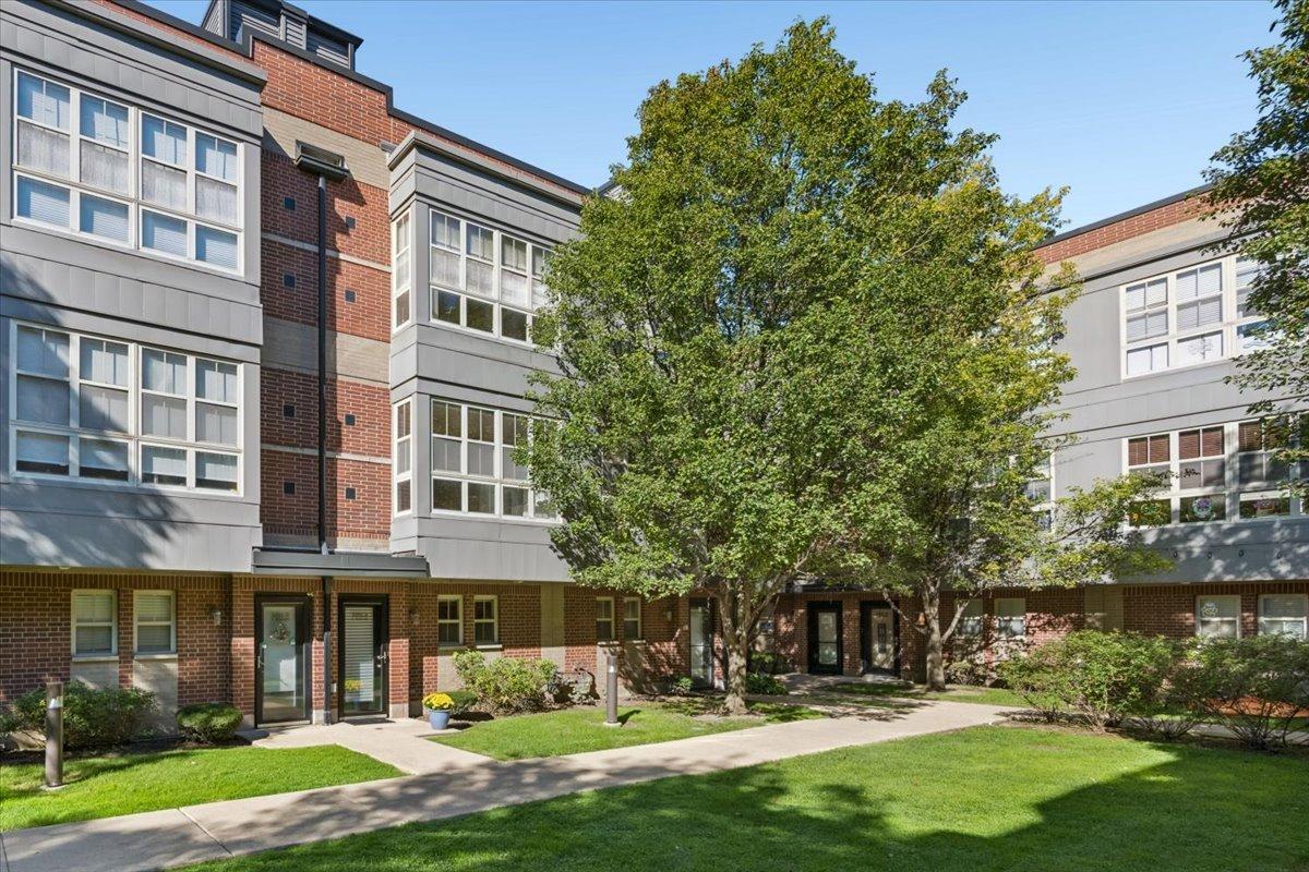 2321 S Wabash Ave. #4, Chicago, IL 60616