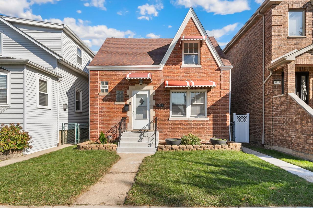 3715 N Odell Ave., Chicago, IL 60634