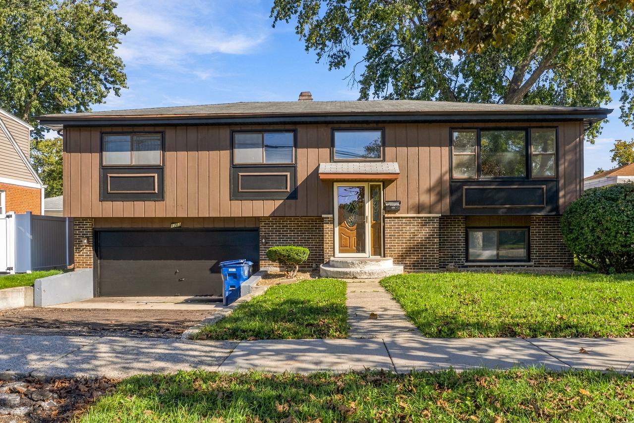 1703 N Taft Ave., Berkeley, IL 60163