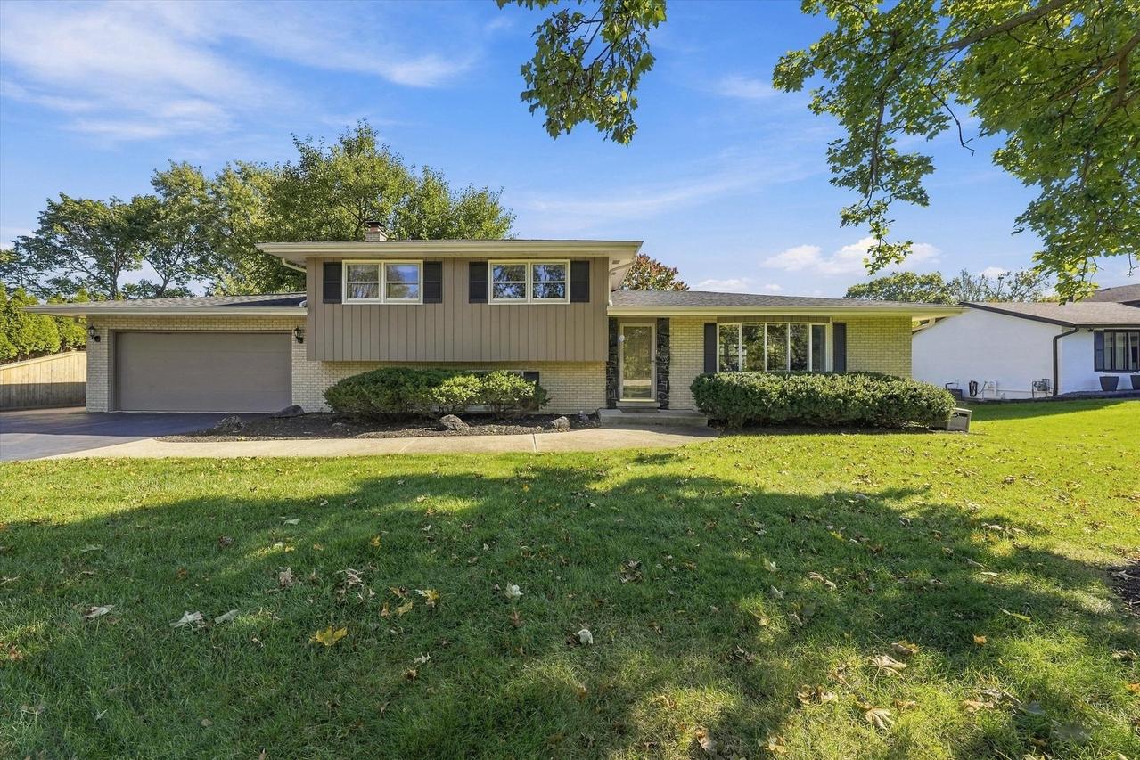 14107 S Parker Rd., Homer Glen, IL 60491