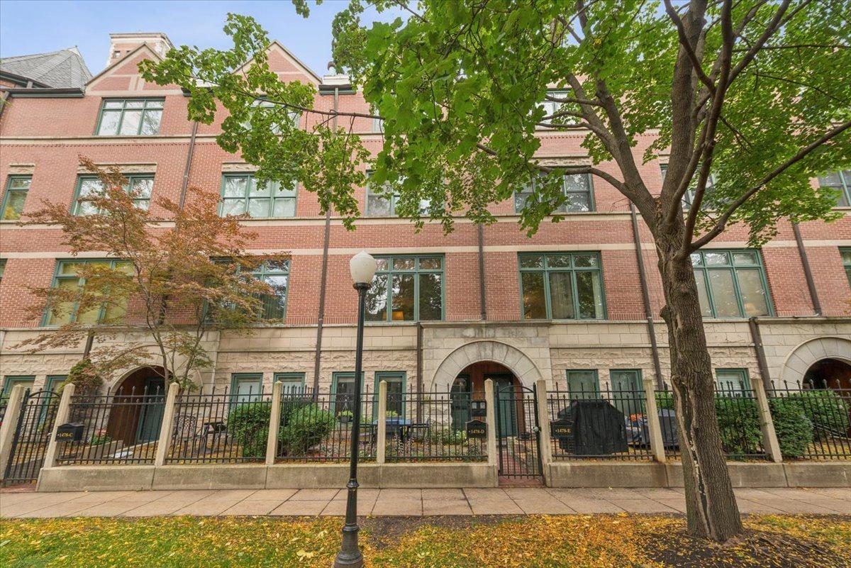 1478 S Prairie Ave. #D, Chicago, IL 60605