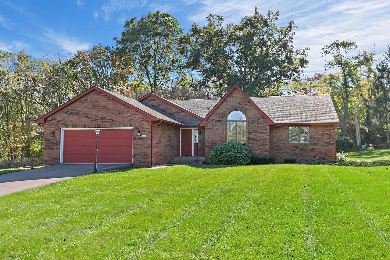 8613 Burton Rd., Wonder Lake, IL 60097