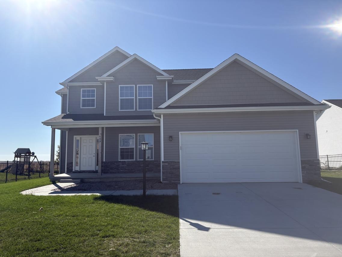 109 Shiloh Dr., Savoy, IL 61874