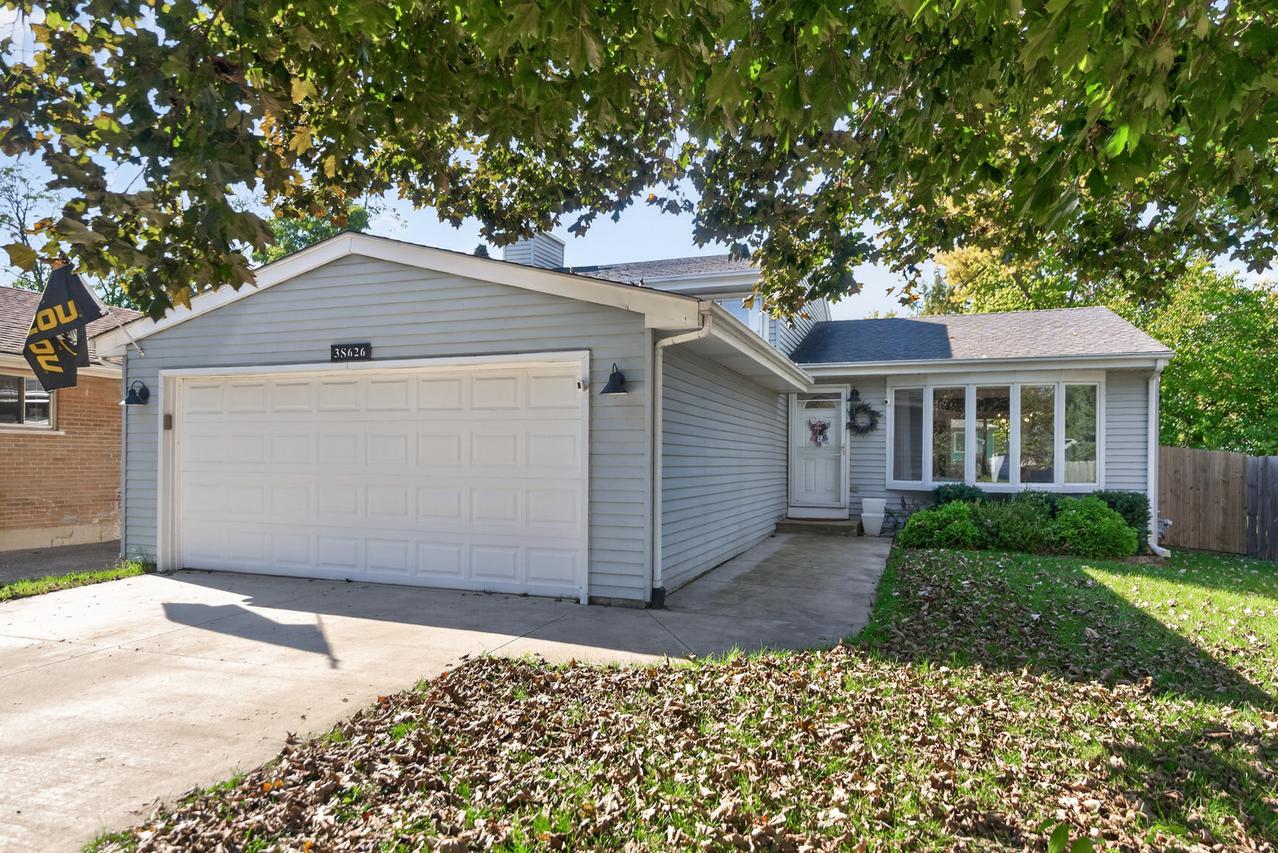 3S626 Wilbur Ave., Warrenville, IL 60555