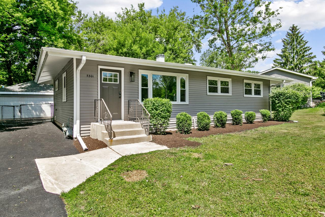 5301 Pistakee Dr., Johnsburg, IL 60051