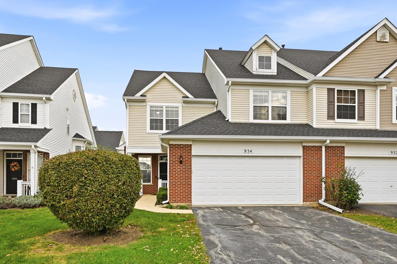 934 Bluebell Cir., Joliet, IL 60431