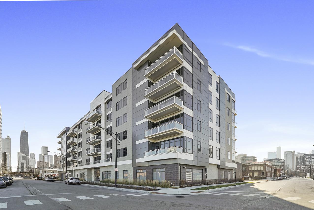 [Address Hidden by Seller], Chicago, IL 60610