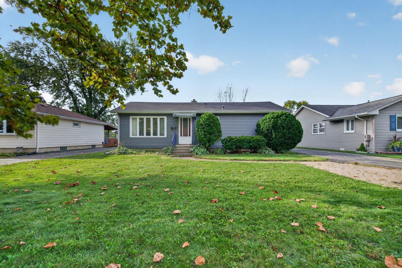 583 E 4th St., Lockport, IL 60441