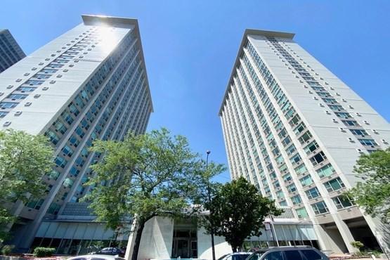 3600 N Lake Shore Dr. #317, Chicago, IL 60613