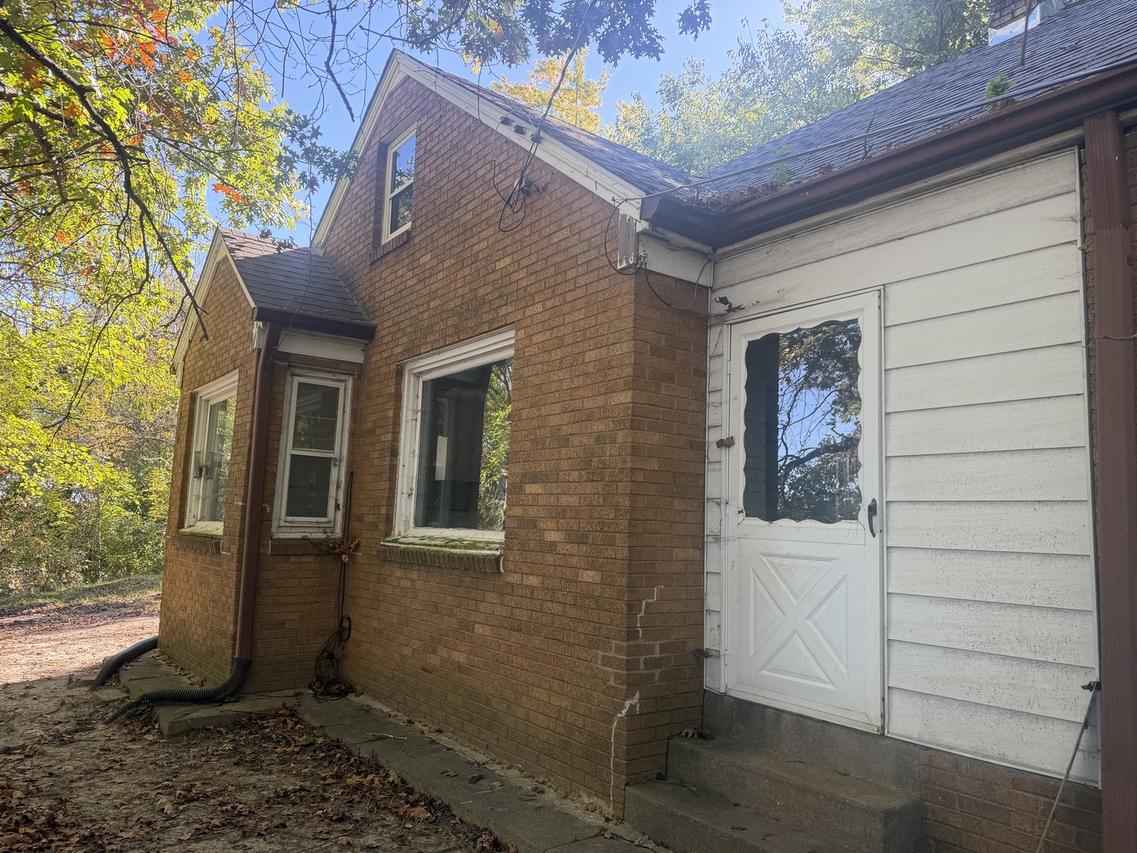 1818 18th St., East Moline, IL 61244