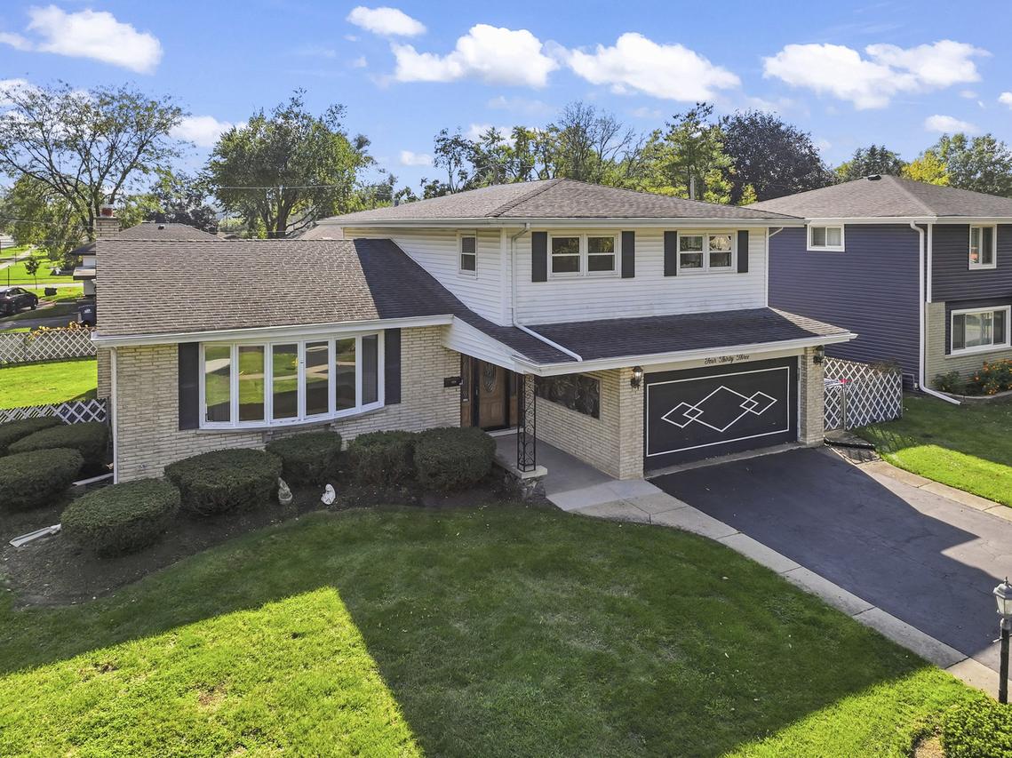 433 Kinkaid Ct., Des Plaines, IL 60016