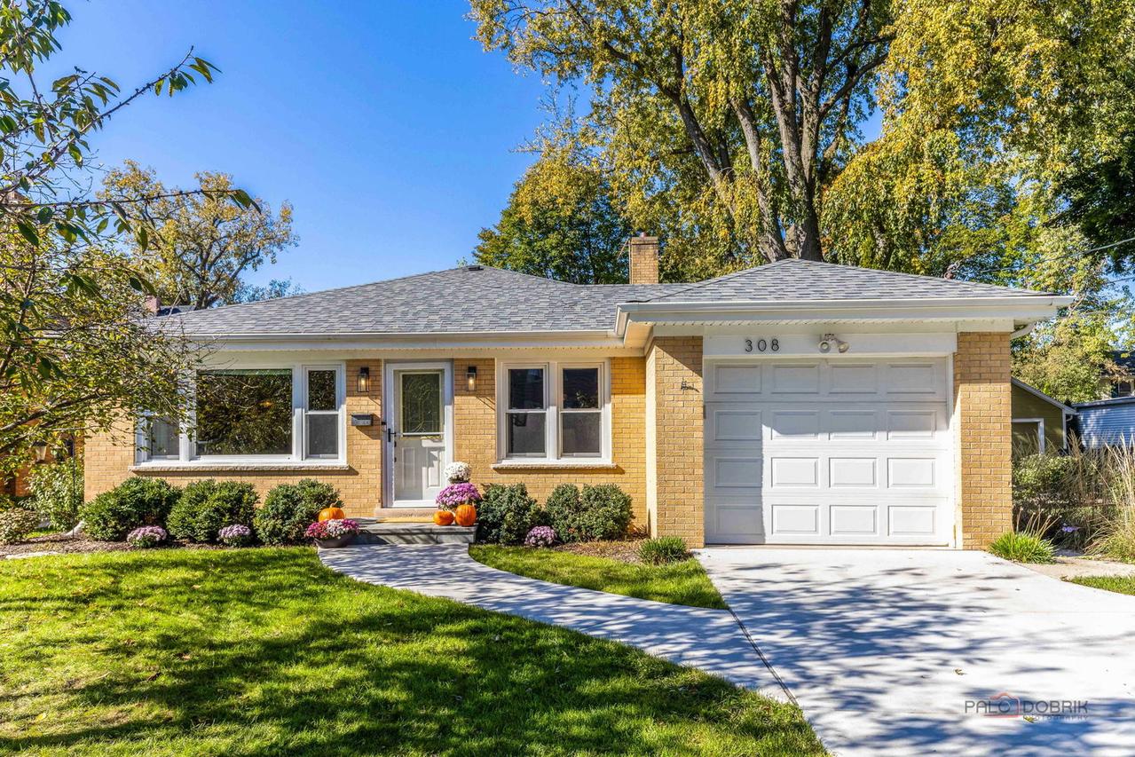 308 N Hale St., Palatine, IL 60067