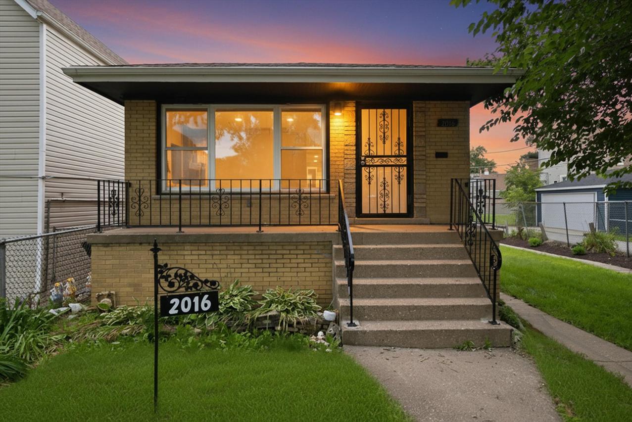 2016 W 52nd St., Chicago, IL 60609