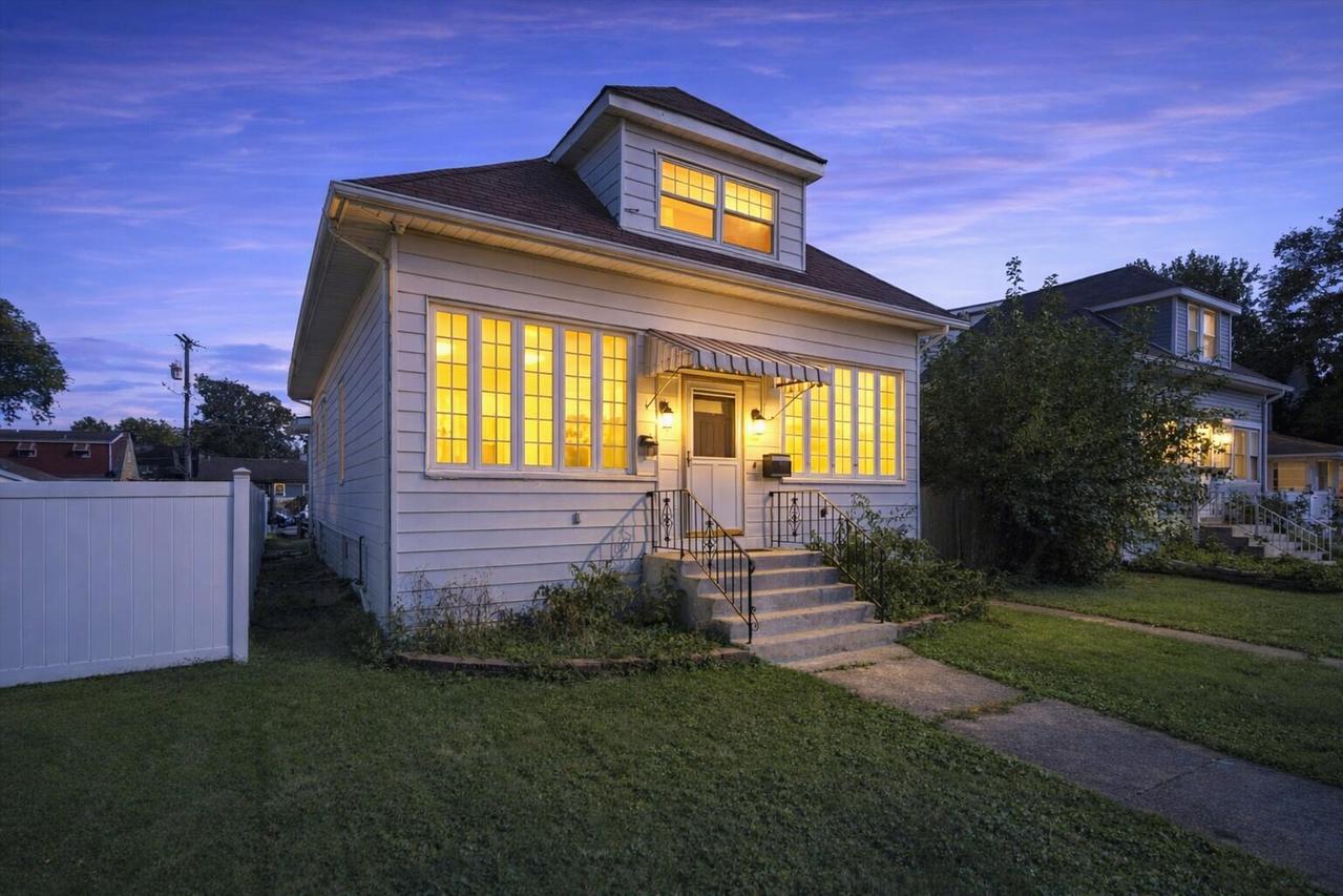 3241 Rose St., Franklin Park, IL 60131