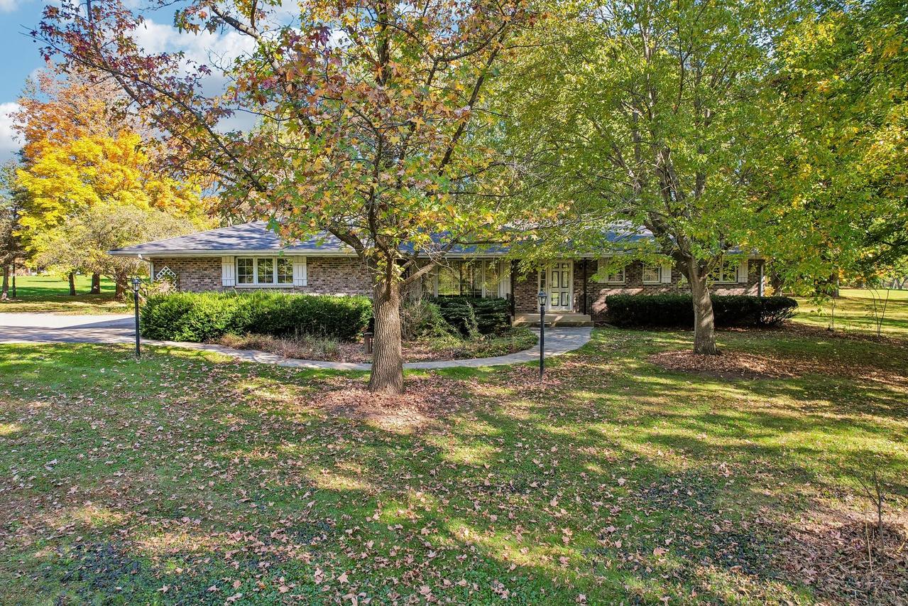 9516 N Clark Rd., Richmond, IL 60071