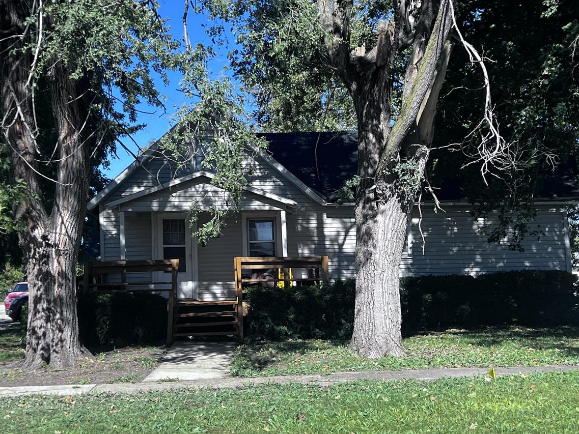 302 S Elm St., Buckley, IL 60918