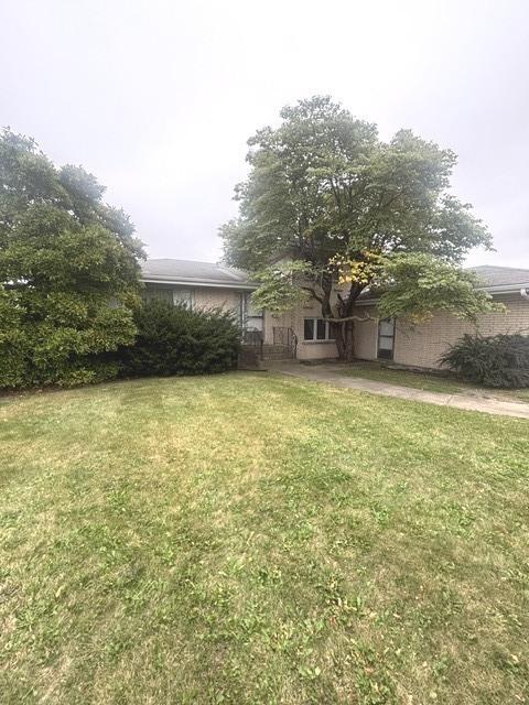 16611 Evans Ave., South Holland, IL 60473