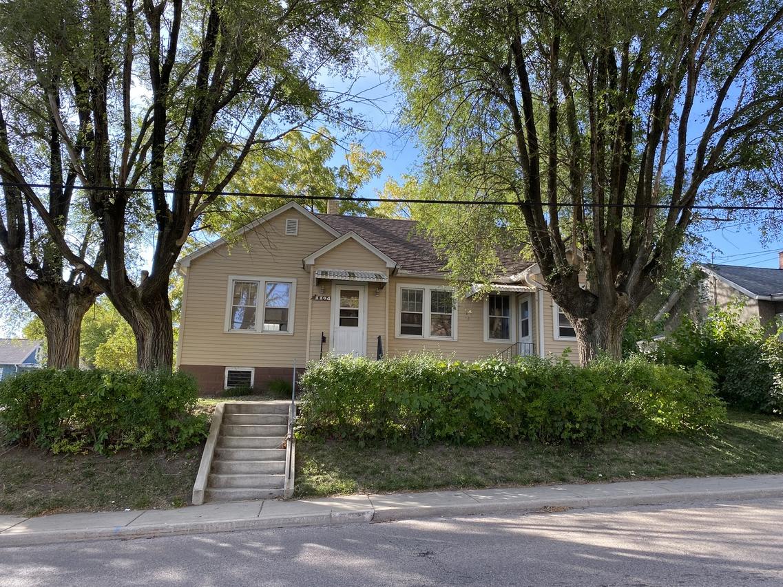 1104 Pulaski St., Peru, IL 61354