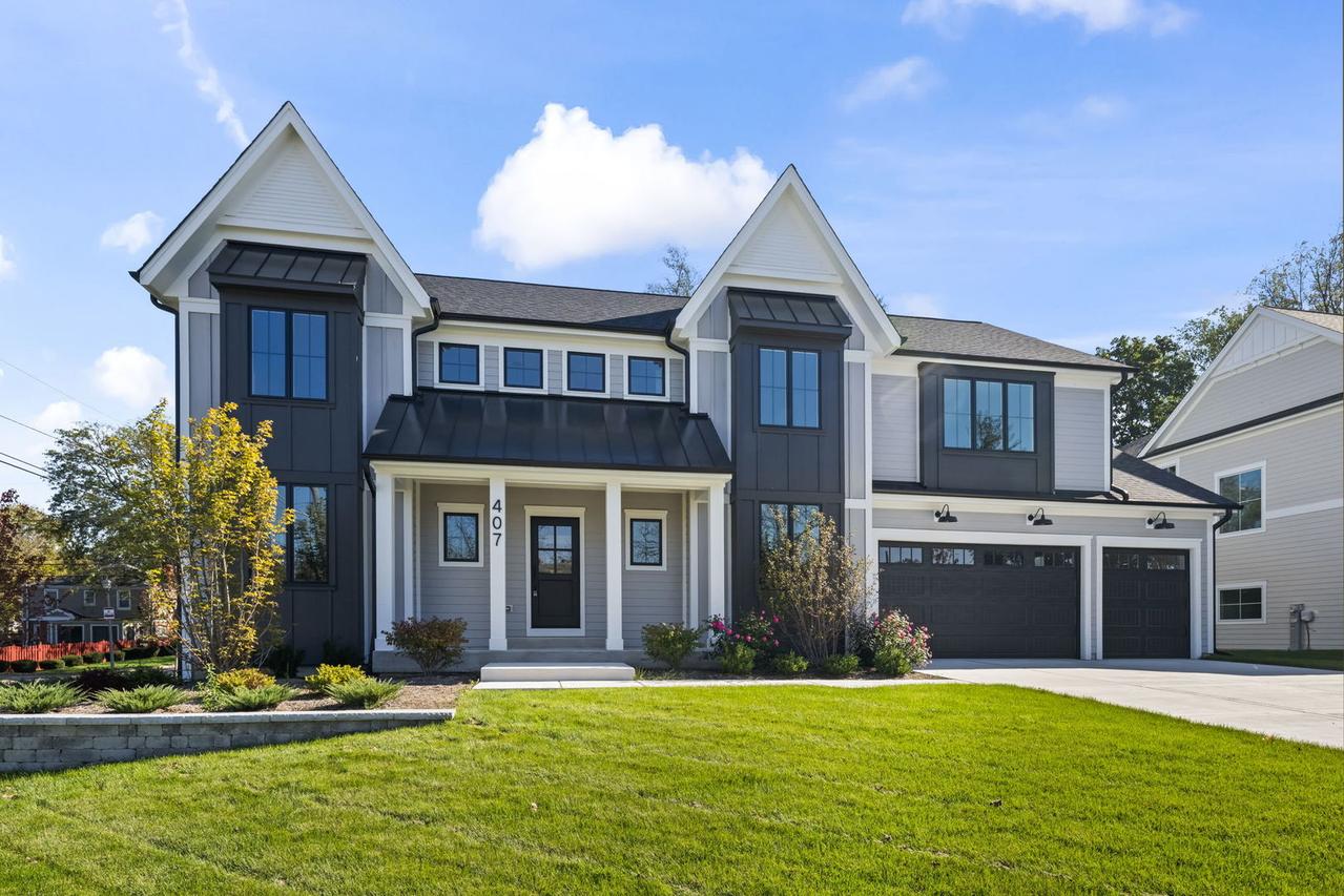407 S Pine Ave., Arlington Heights, IL 60005