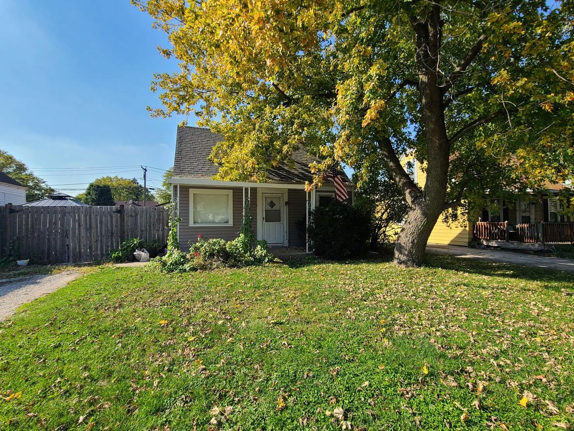 7820 Laramie Ave., Burbank, IL 60459