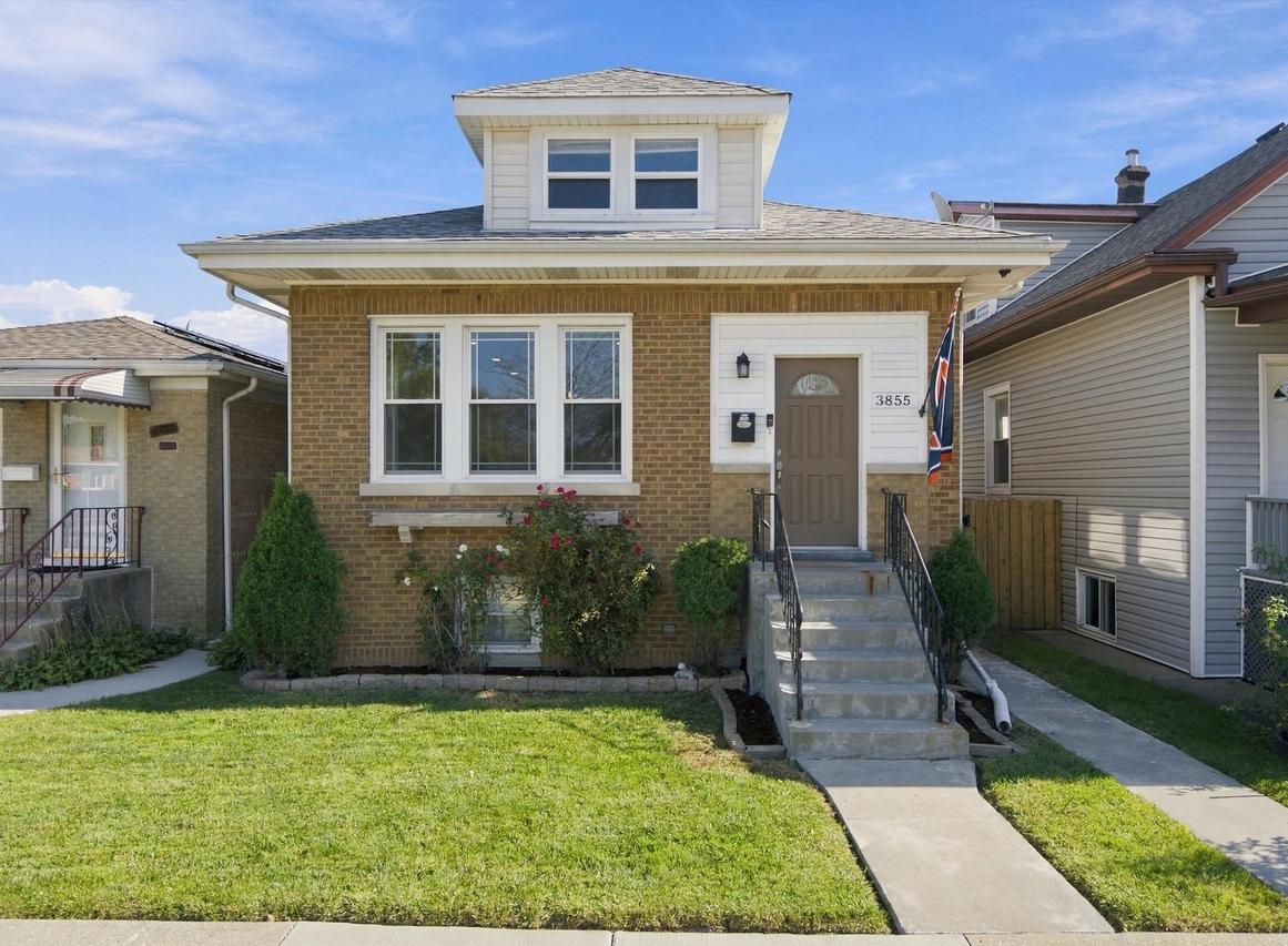 3855 N New England Ave., Chicago, IL 60634