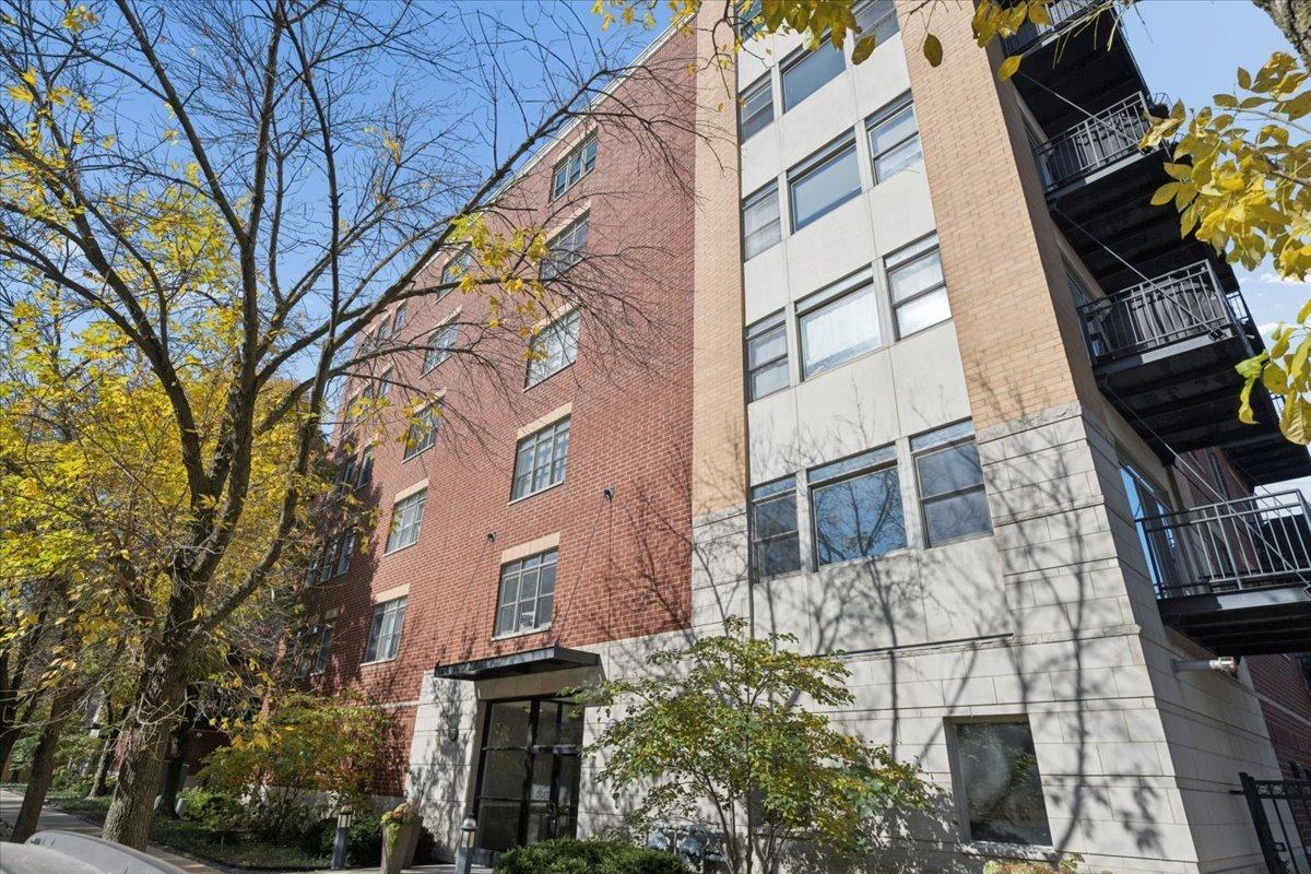 2320 W St Paul Ave. #603, Chicago, IL 60647