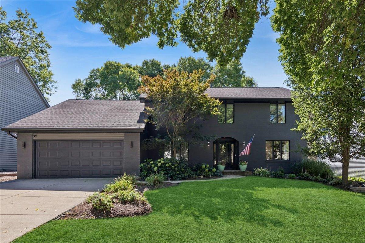 1112 Colgate Ct., Naperville, IL 60565