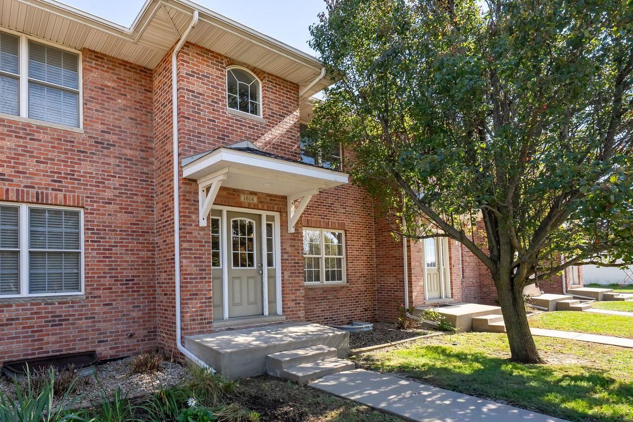 1614 Belclare Rd., Normal, IL 61761