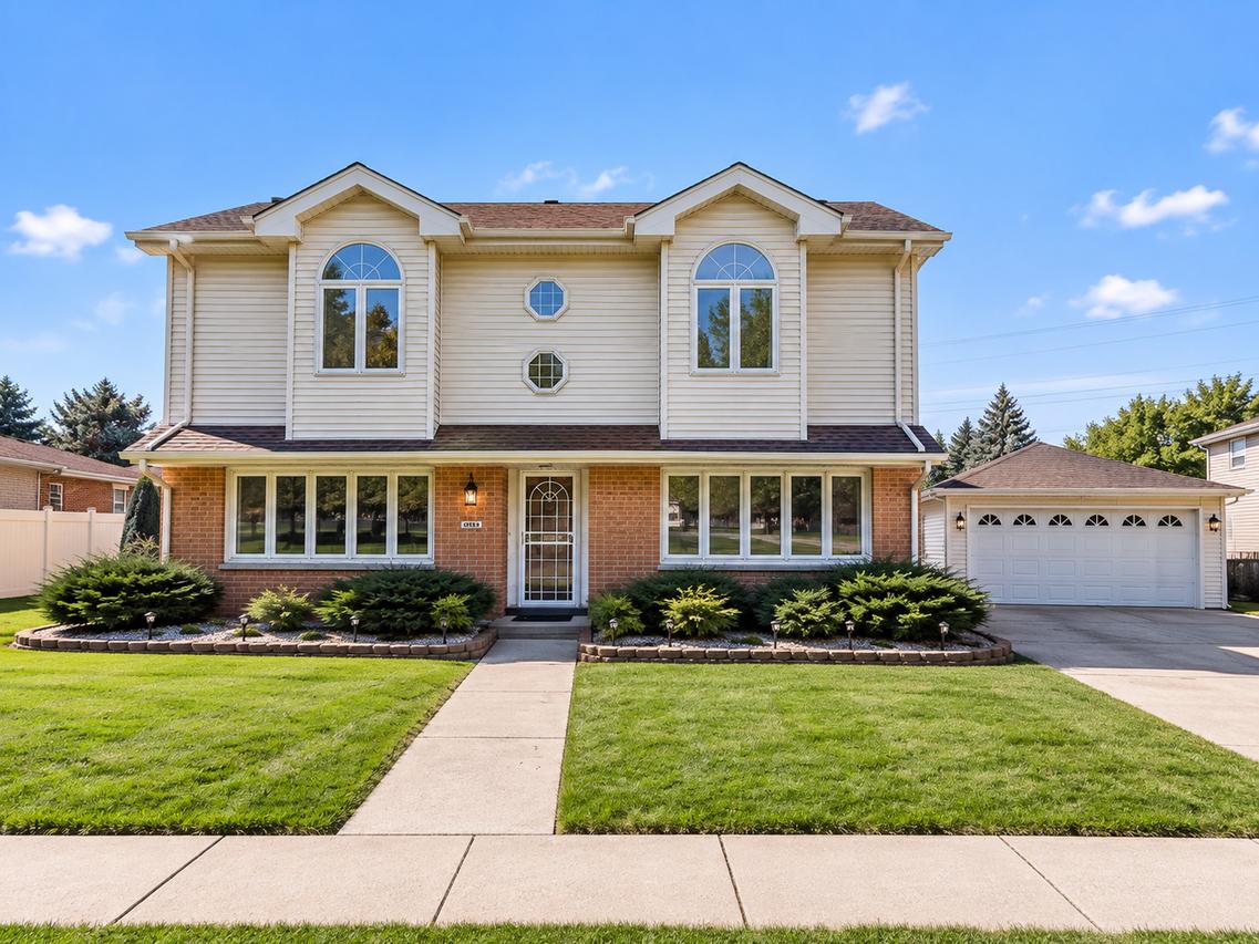 9414 S 69th Ave., Oak Lawn, IL 60453