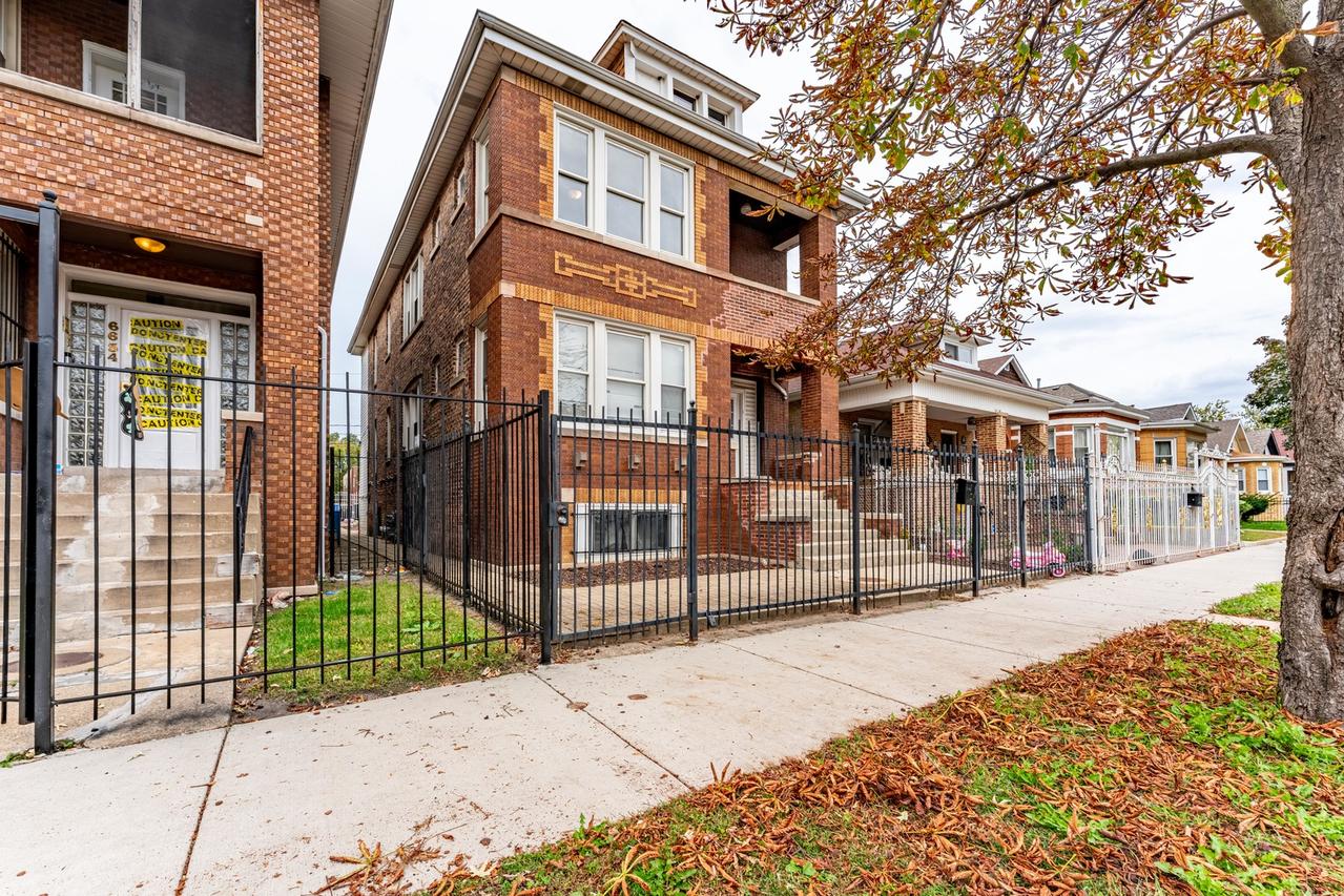 6630 S Washtenaw Ave., Chicago, IL 60629