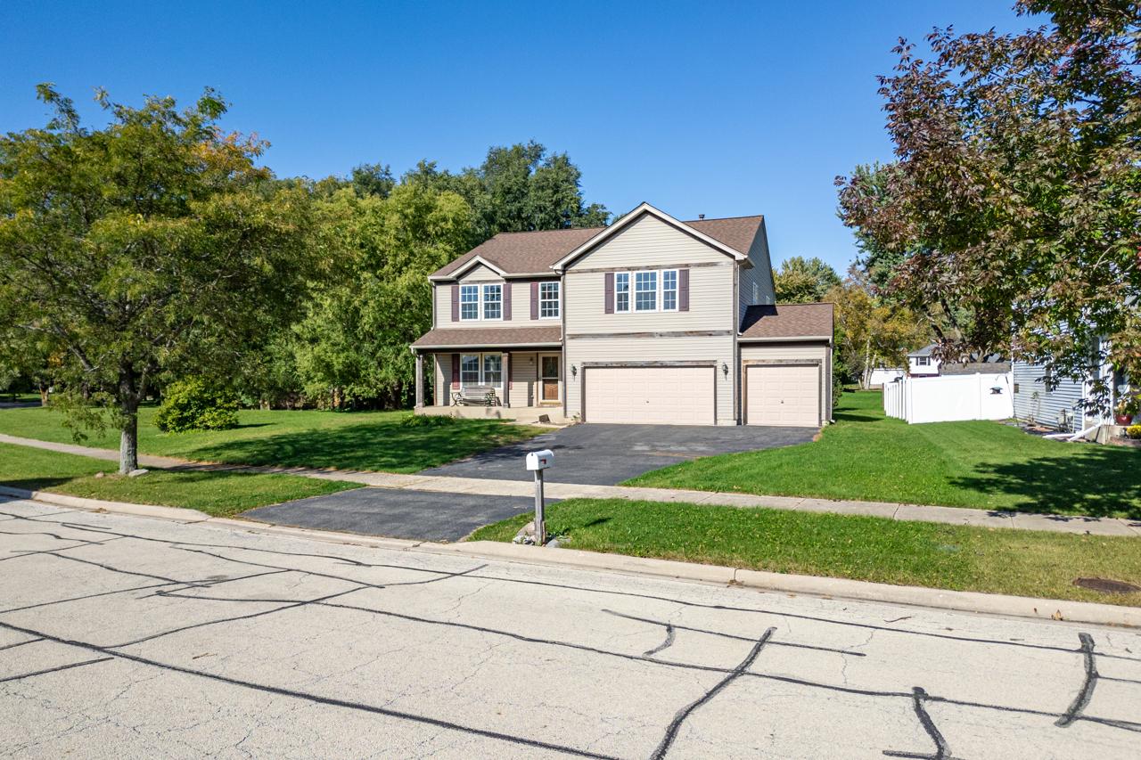 603 Walnut Ave., Maple Park, IL 60151