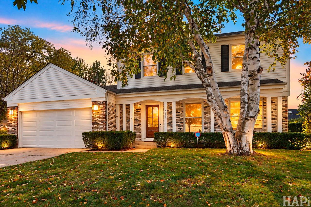 315 Alexandria Dr., Vernon Hills, IL 60061