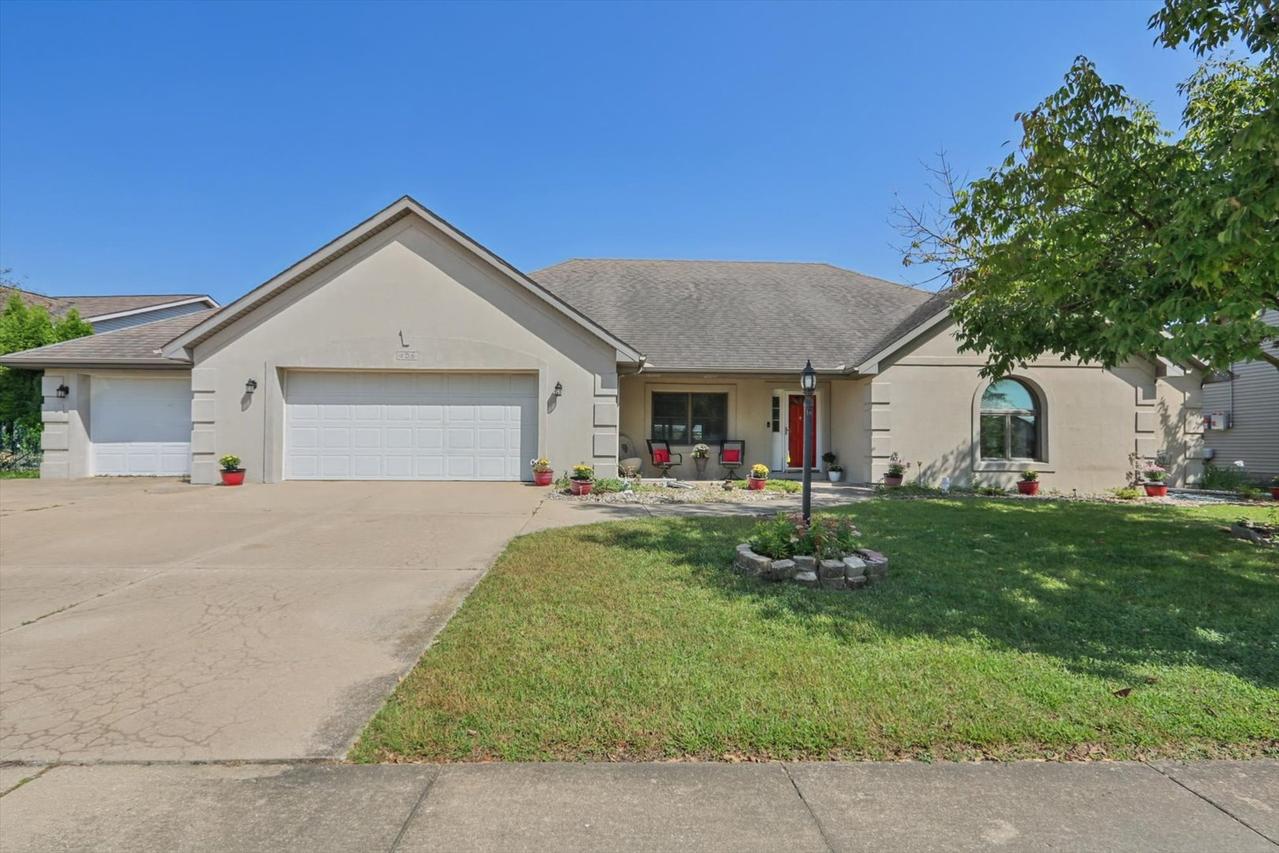406 Beringer Cir., Urbana, IL 61802