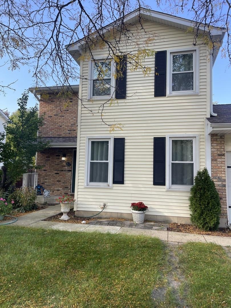 547 Grimes Ave., Naperville, IL 60565