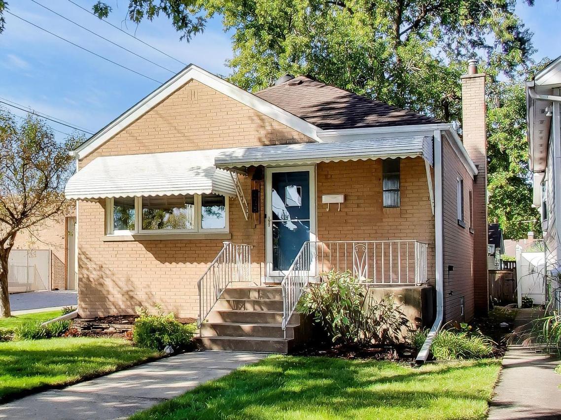3848 Raymond Ave., Brookfield, IL 60513