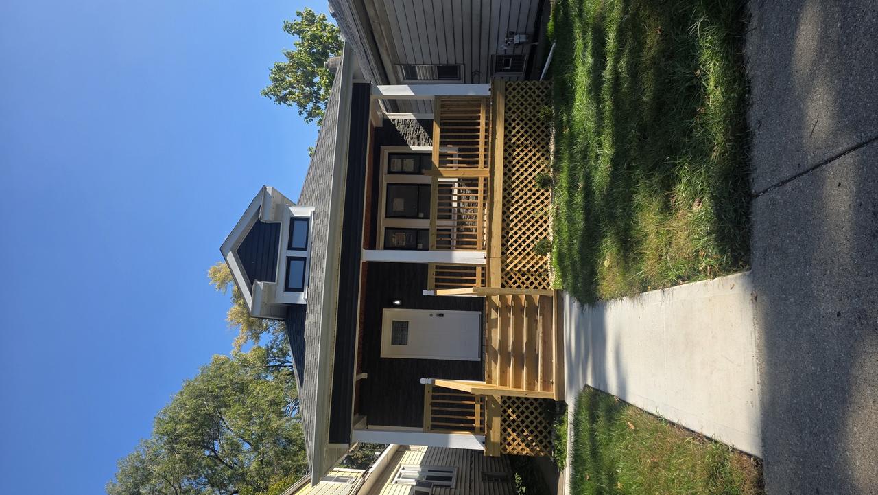 7821 S Oglesby Ave., Chicago, IL 60649