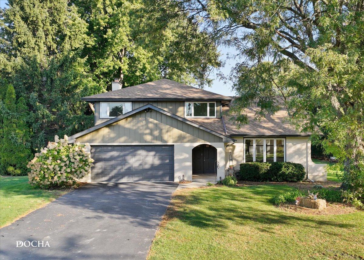 29W178 Spring Lake Dr., Naperville, IL 60564