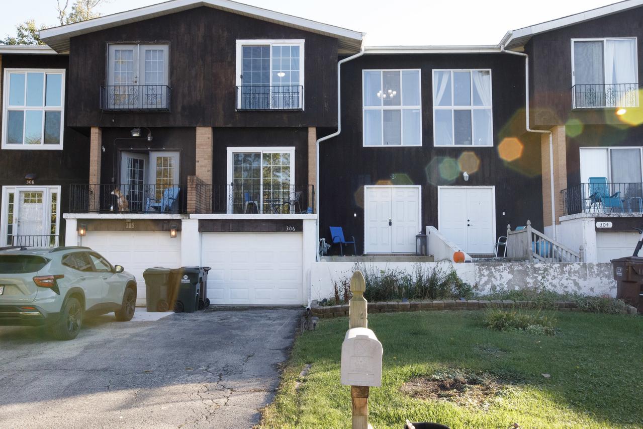 306 Sunset Tr., New Lenox, IL 60451