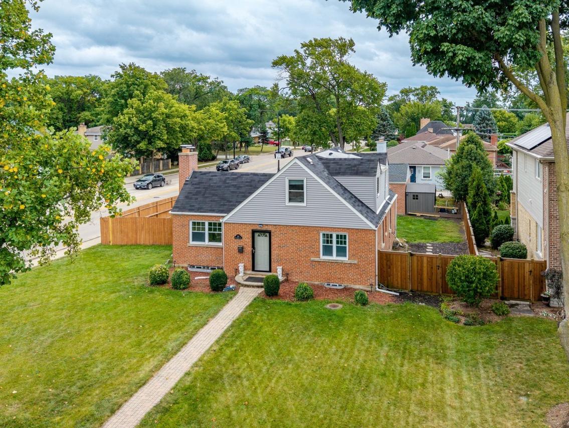 301 W Lonnquist Blvd., Mount Prospect, IL 60056