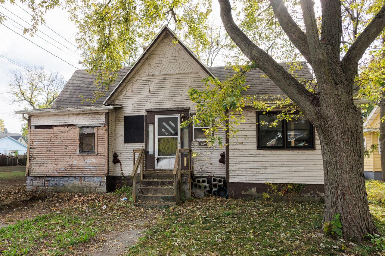 1254 E Bourbonnais St., Kankakee, IL 60901