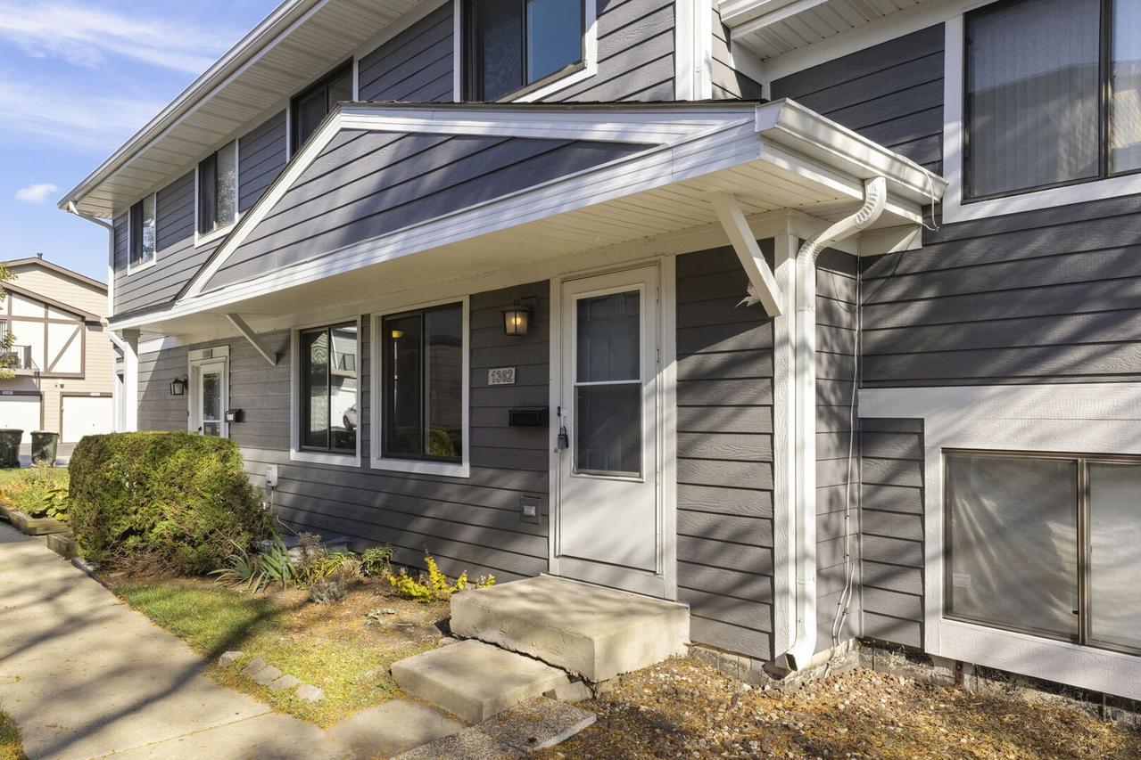 1362 Sutter Dr., Hanover Park, IL 60133