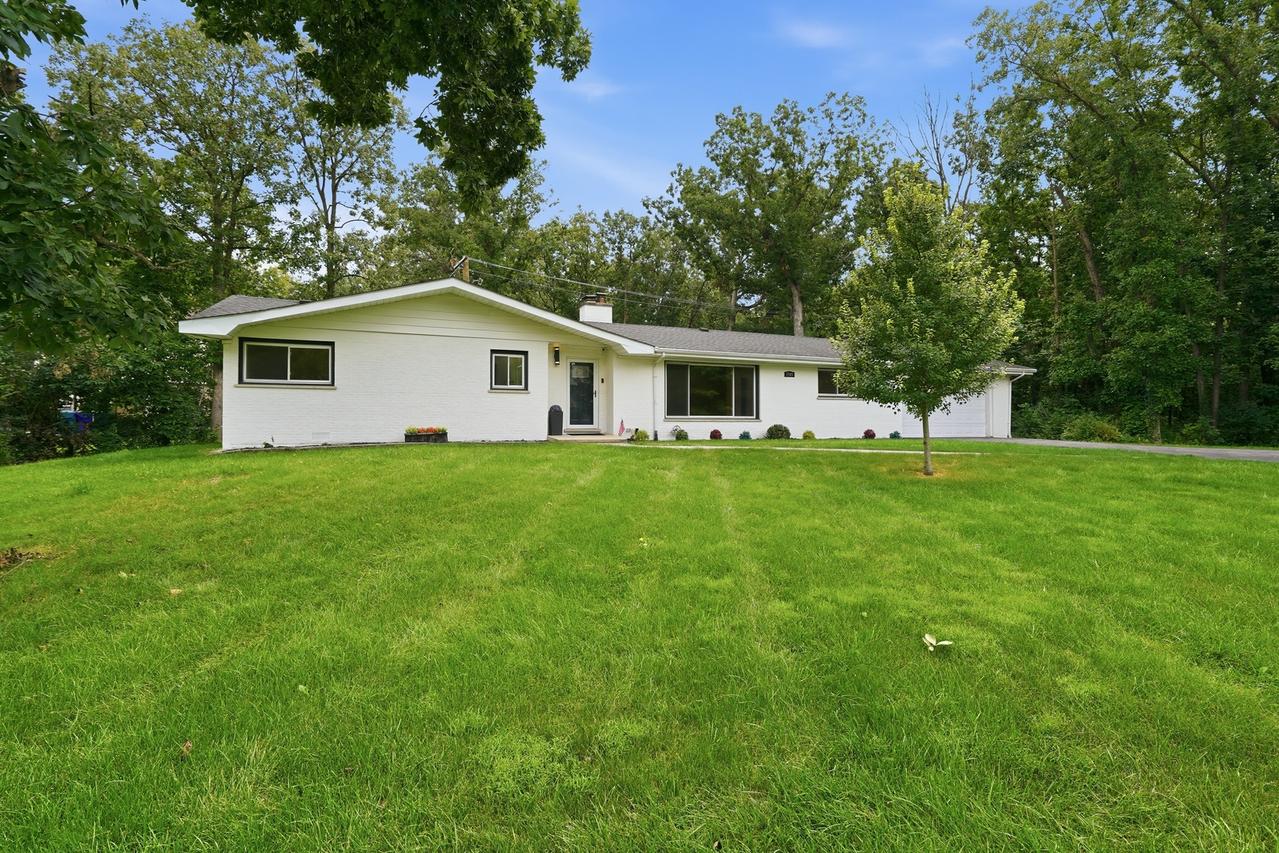 3585 Beckwith Ln., Crete, IL 60417