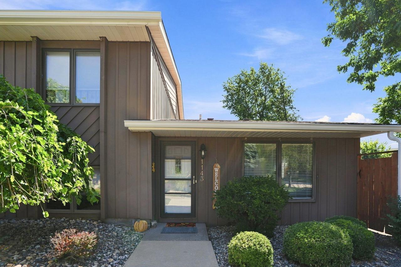 1143 48th Ave., East Moline, IL 61244