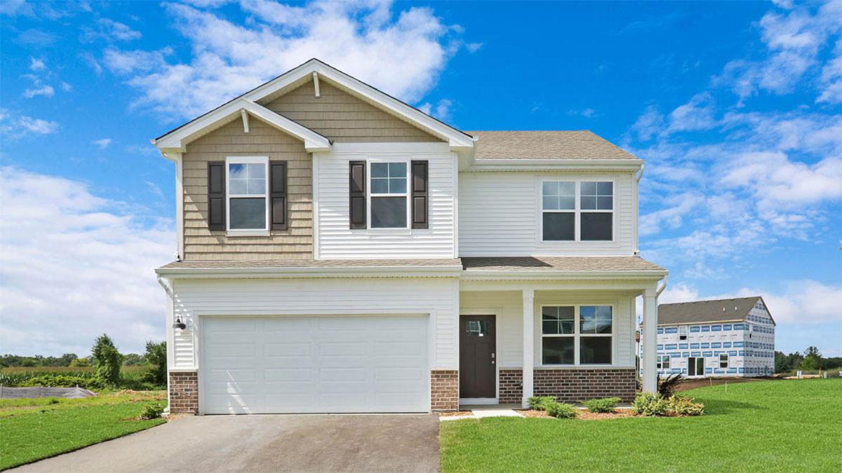 993 Emerald Dr., Montgomery, IL 60538